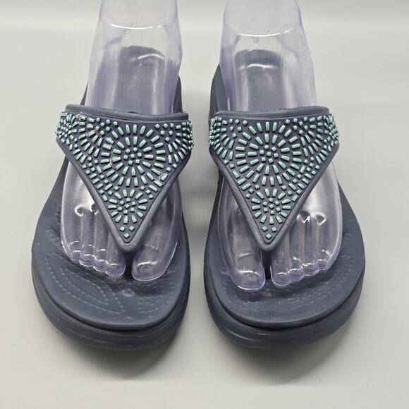 CROCS Monterey Diamante Wedge Flip Flop Sandals Women’s Size 9 Blue Casual - Picture 3 of 11